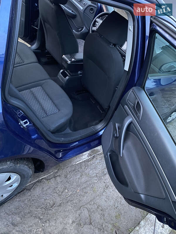 Универсал Skoda Octavia 2011 в Луцке