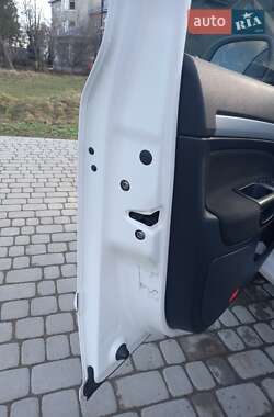Лифтбек Skoda Octavia 2011 в 