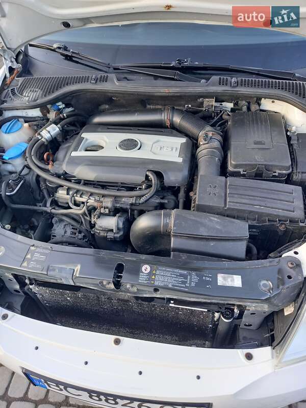 Лифтбек Skoda Octavia 2011 в Самборе