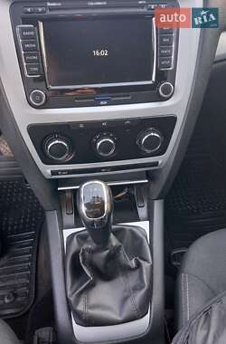 Лифтбек Skoda Octavia 2011 в 