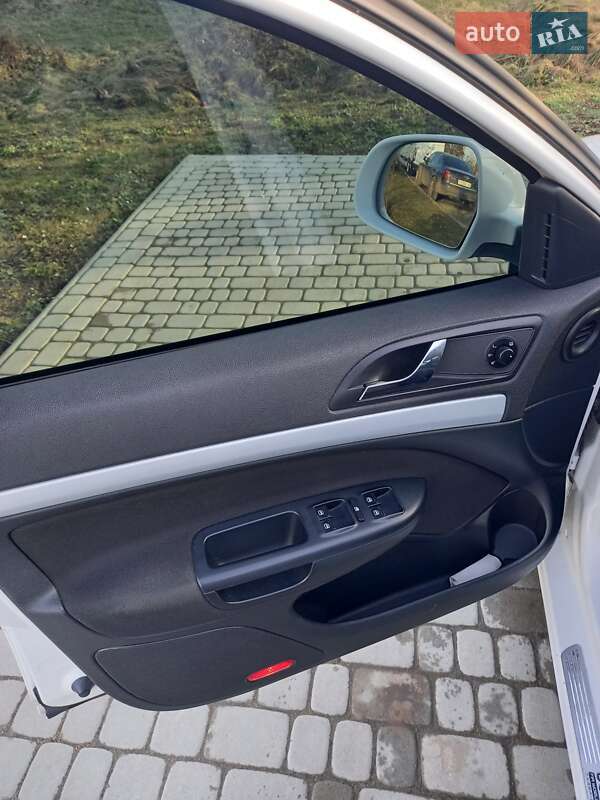 Лифтбек Skoda Octavia 2011 в Самборе