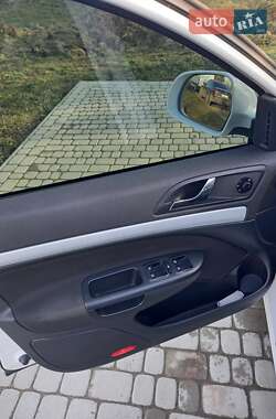 Лифтбек Skoda Octavia 2011 в 
