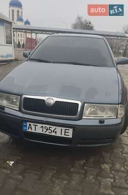 Універсал Skoda Octavia 2004 в Чернівцях