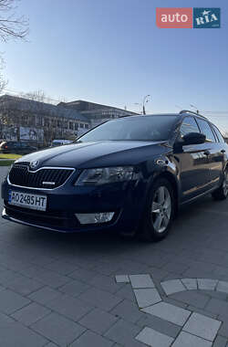 Универсал Skoda Octavia 2014 в Ужгороде