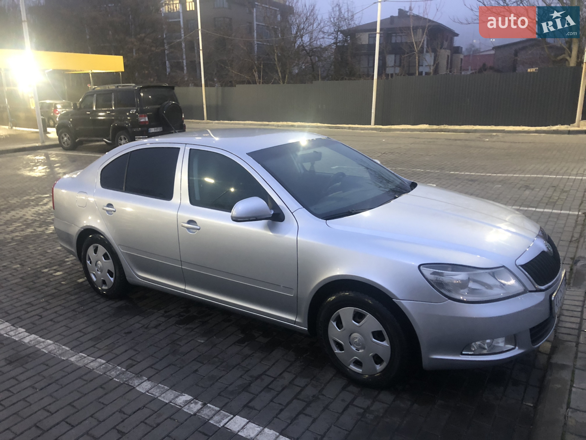 2010 Skoda Octavia - мініатюра 2