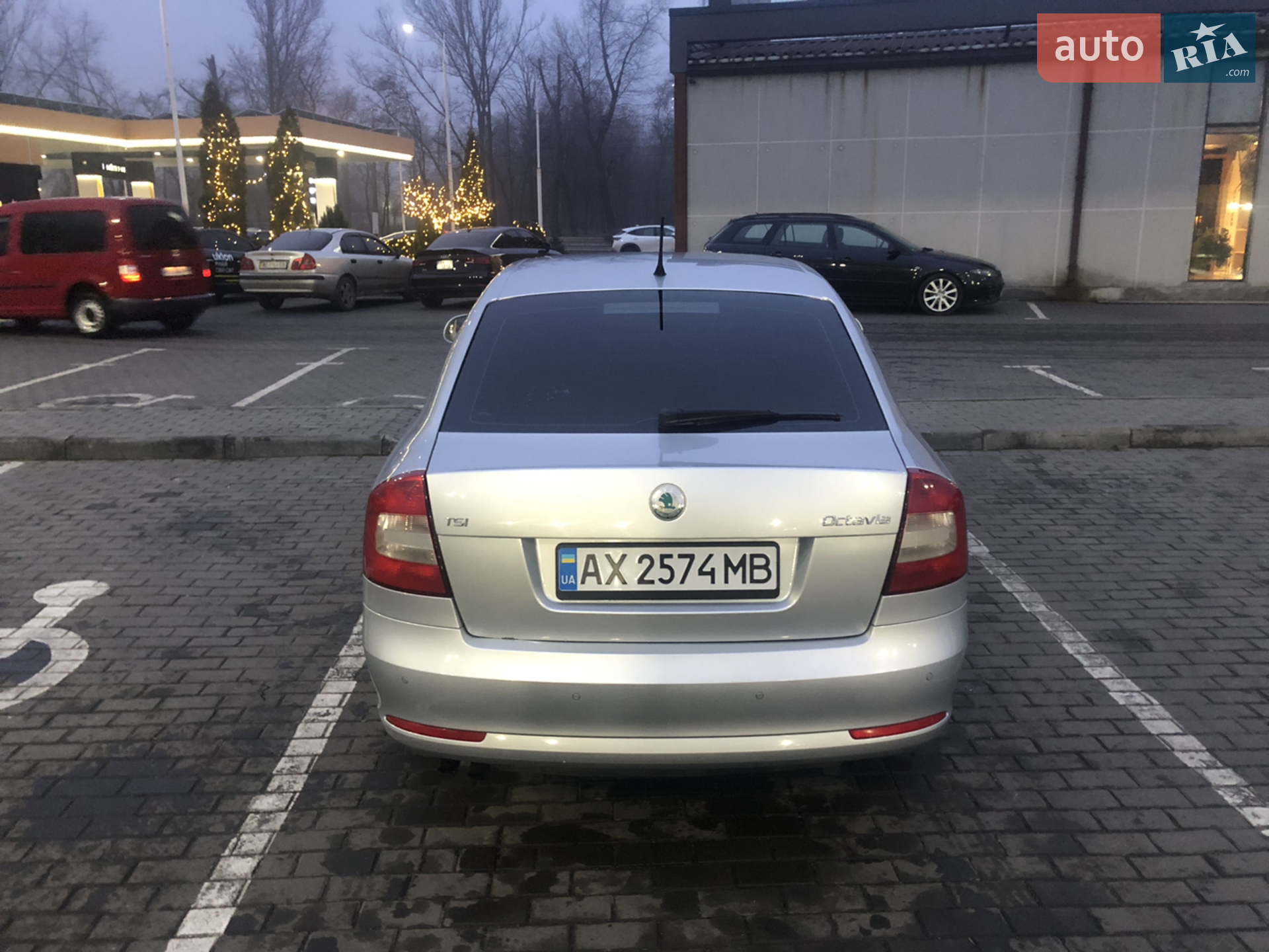 2010 Skoda Octavia - мініатюра 4