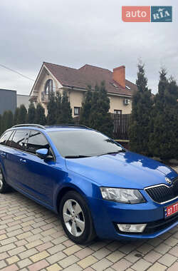 Универсал Skoda Octavia 2014 в Ужгороде