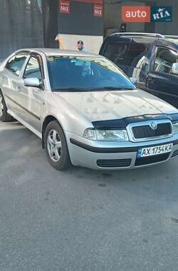 Ліфтбек Skoda Octavia 2001 в Харкові