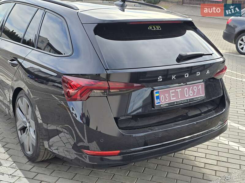 Универсал Skoda Octavia 2021 в Ровно