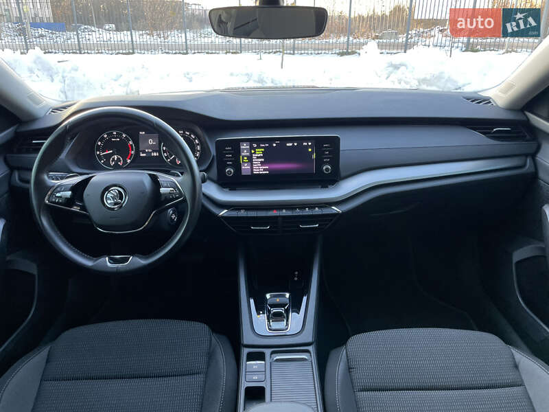 Лифтбек Skoda Octavia 2021 в Ирпене