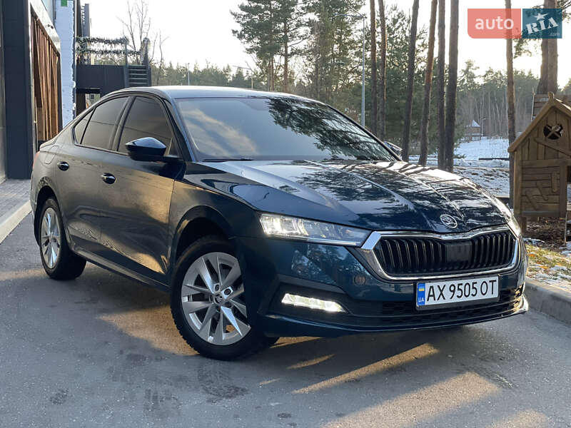 Лифтбек Skoda Octavia 2021 в Ирпене