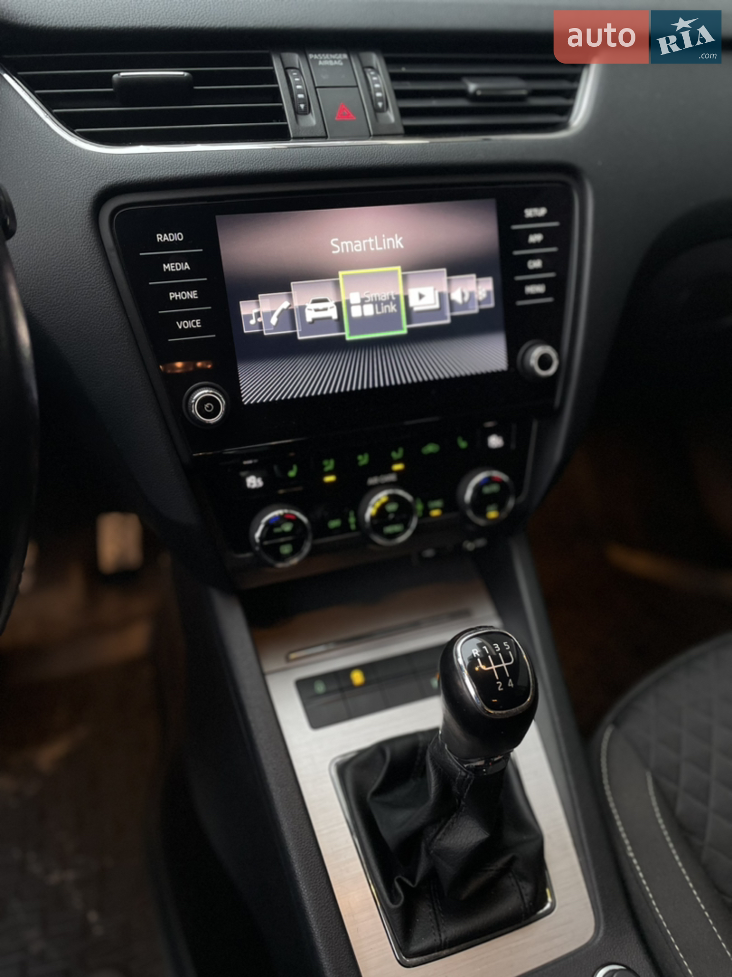 2017 Skoda Octavia - мініатюра 8