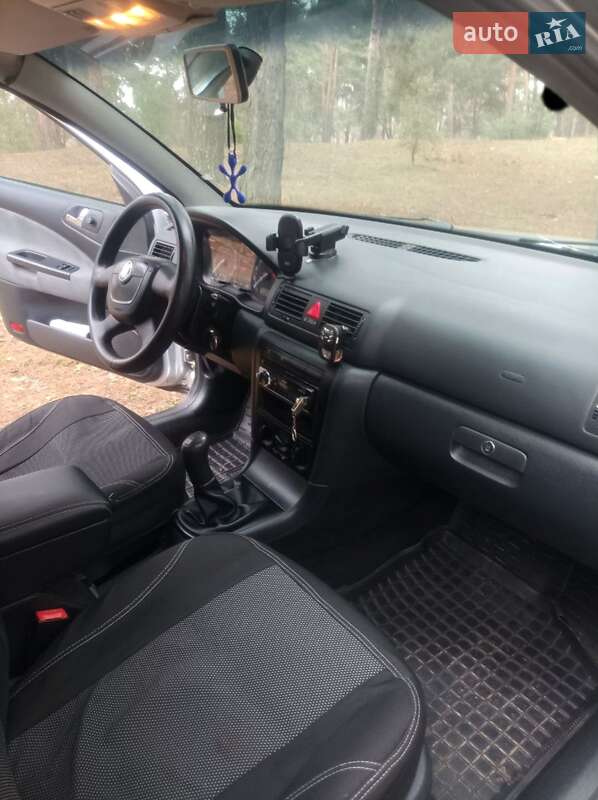 Универсал Skoda Octavia 2010 в Саврани фото 12 Универсал Skoda Octavia 2010 в Саврани