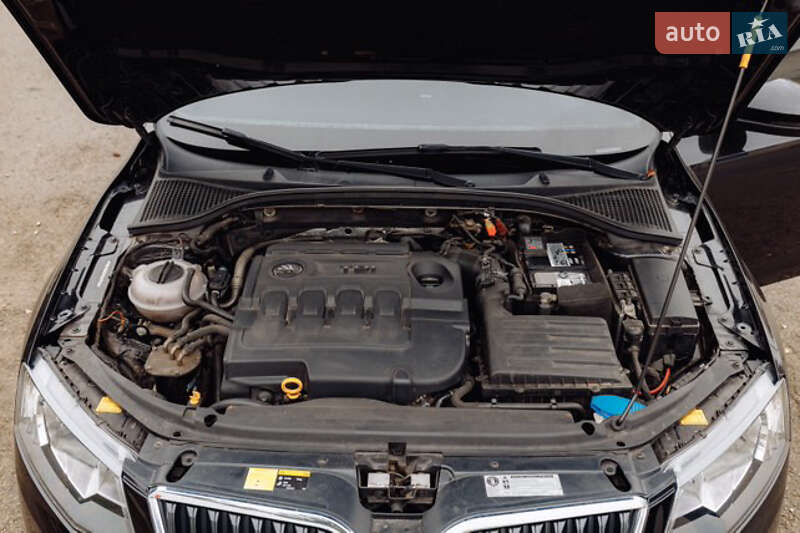 Универсал Skoda Octavia 2015 в Ивано-Франковске