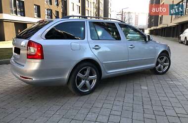 Універсал Skoda Octavia 2012 в Івано-Франківську