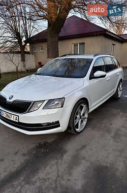 Універсал Skoda Octavia 2017 в Києві