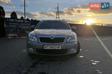 Універсал Skoda Octavia 2012 в Долині