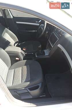 Универсал Skoda Octavia 2010 в 