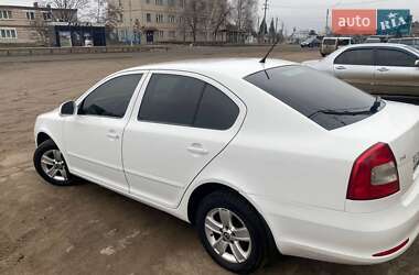 Лифтбек Skoda Octavia 2012 в 