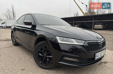 Лифтбек Skoda Octavia 2022 в Кривом Роге