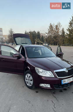 Ліфтбек Skoda Octavia 2009 в Рівному