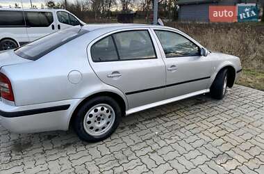 Ліфтбек Skoda Octavia 2006 в Стрию