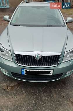 Універсал Skoda Octavia 2010 в Кременці