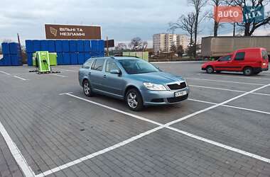 Универсал Skoda Octavia 2009 в Умани