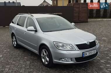 Универсал Skoda Octavia 2012 в Ровно