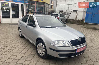 Ліфтбек Skoda Octavia 2011 в Луцьку