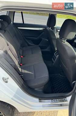 Универсал Skoda Octavia 2015 в 