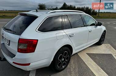 Универсал Skoda Octavia 2015 в 