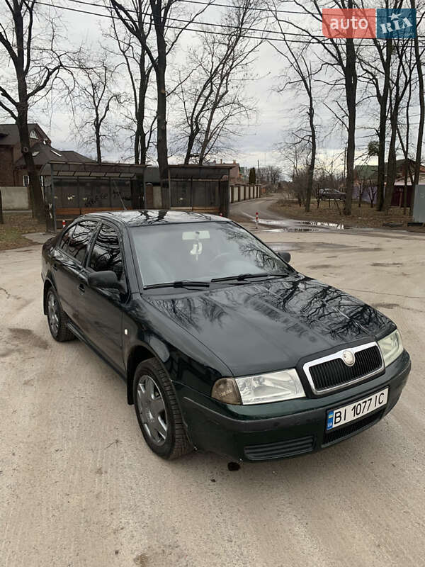 Ліфтбек Skoda Octavia 2004 в Полтаві