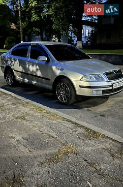 Ліфтбек Skoda Octavia 2006 в Кагарлику