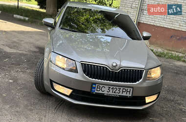 Лифтбек Skoda Octavia 2014 в Стрые