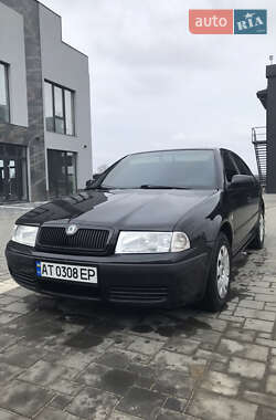 Ліфтбек Skoda Octavia 2004 в Івано-Франківську