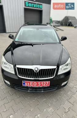 Універсал Skoda Octavia 2009 в Володимирі