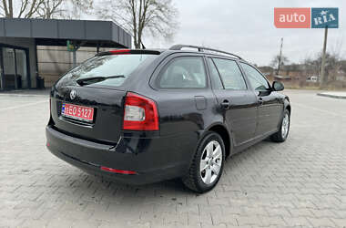 Універсал Skoda Octavia 2009 в Володимирі