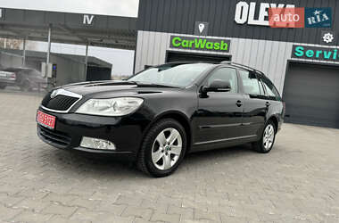 Універсал Skoda Octavia 2009 в Володимирі