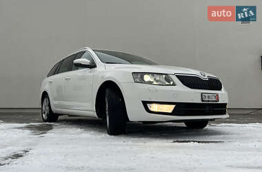 Універсал Skoda Octavia 2014 в Луцьку