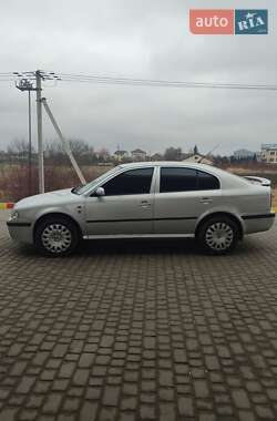 Лифтбек Skoda Octavia 2006 в 