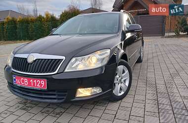 Універсал Skoda Octavia 2009 в Сколе