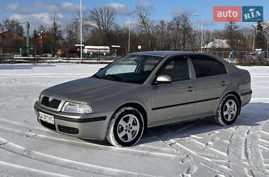 Ліфтбек Skoda Octavia 2010 в Шишаках