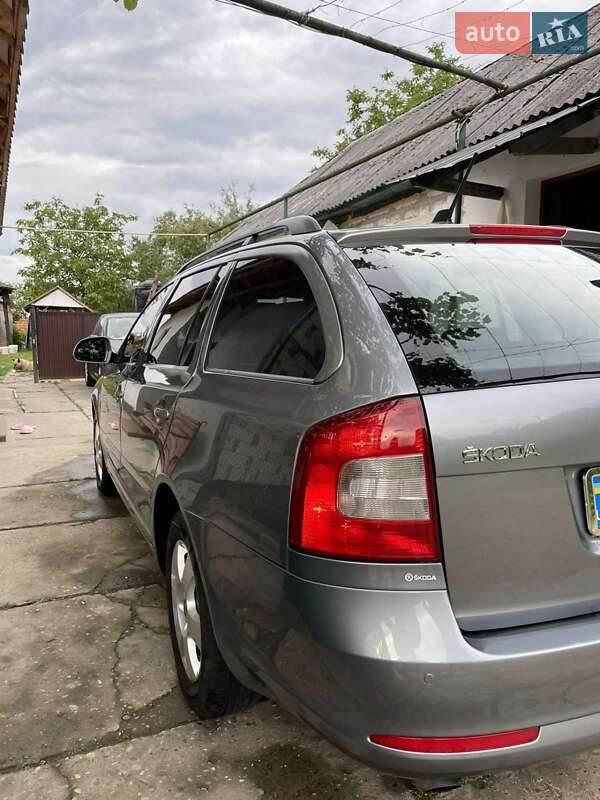 Универсал Skoda Octavia 2012 в Буче
