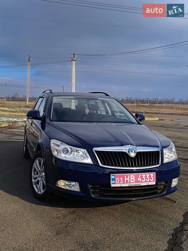 Универсал Skoda Octavia 2012 в Березане