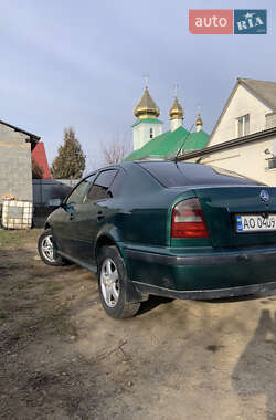 Лифтбек Skoda Octavia 1998 в 