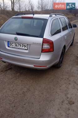 Універсал Skoda Octavia 2009 в Сокалі