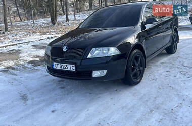 Ліфтбек Skoda Octavia 2006 в Надвірній