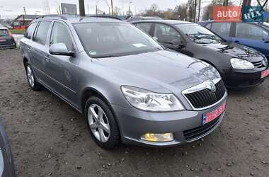 Универсал Skoda Octavia 2013 в Луцке