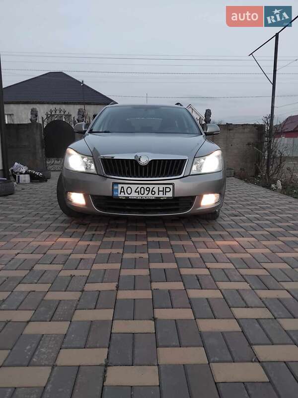 Універсал Skoda Octavia 2008 в Виноградові